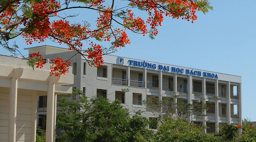 Đại học Bách Khoa Đà Nẵng trung tâm nghiên cứu khoa học kỹ thuật và chuyển giao công nghệ hàng đầu khu vực