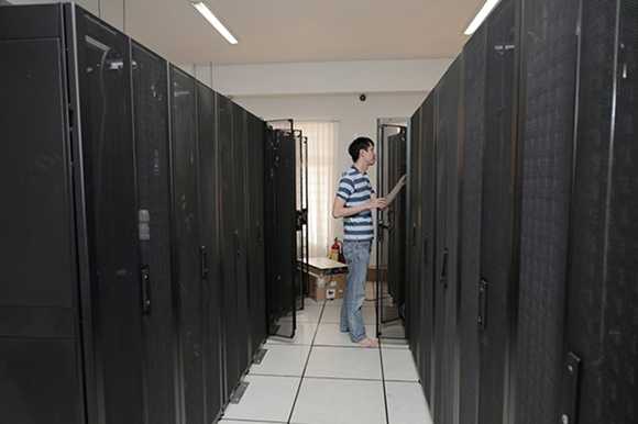 Hệ thống Data center phục vụ dạy và học công nghệ thông tin online